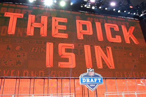 start time nfl draft today